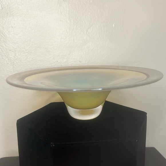 Vintage Non Foux Baldwin & Guggisberg Rare Iridescent Glass Round Centerpiece - Picture 4 of 7